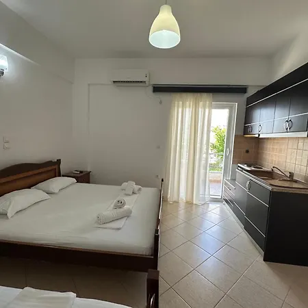 Breeze 3* Ksamil